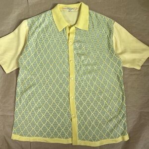 Mens Silversilk yellow knit short sleeve button up shirt